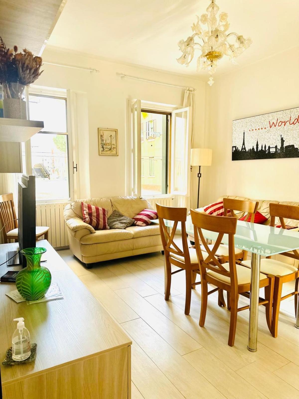 Ada'S House Apartment Venesia Bagian luar foto